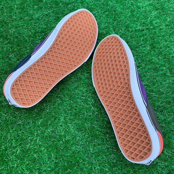 Vans Classic slip ons - Picture 6 of 6